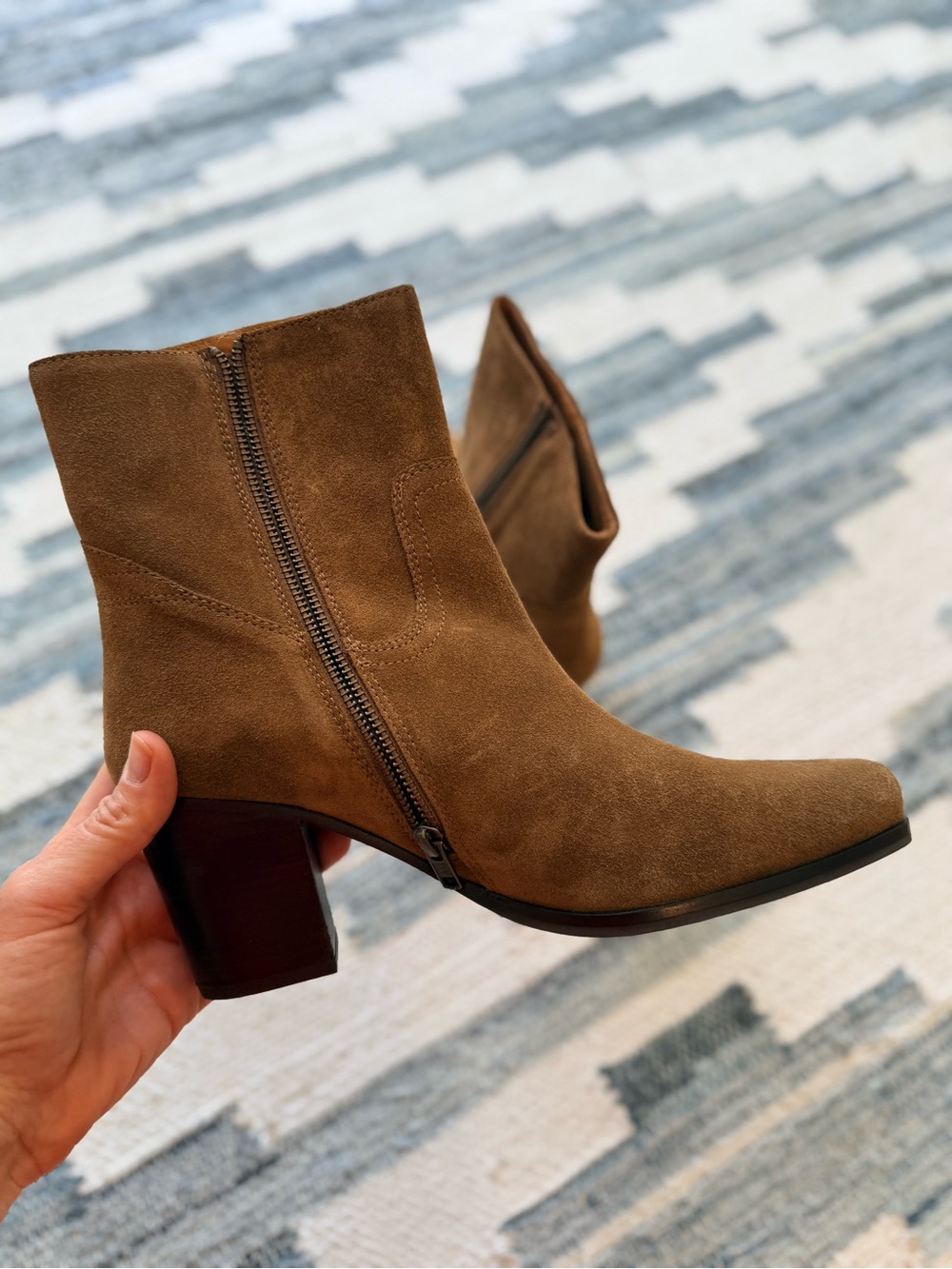 Frye Shiloh Zip Booties square toe brown suede western ankle boot size 11